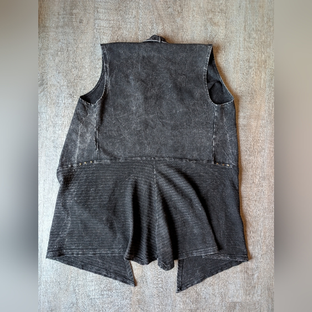 Testimony Los Angeles Black Acid Wash Vest Cardigan Wrap Size L - Picture 2 of 10